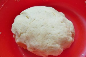Tarta cu fructe de padure si visine