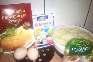 Piftele de cartofi si telemea