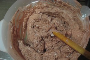 Tarta cu ciocolata si visine