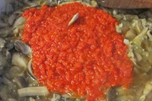 Chifle cu ciuperci si masline
