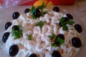 e vremea"almanahelor"- Salata de boeuf  feric-ita