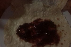 Clatite cu dulceata
