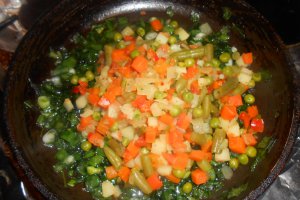 Piept de porc la cuptor cu legume si leurda