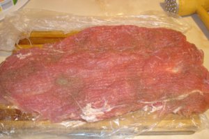 Muschiulet de porc umplut cu sunca de casa si legume