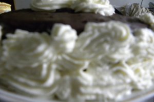 Tort cu crema caramel