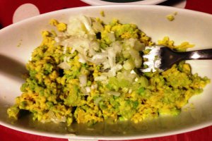 Salata de avocado