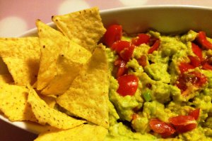 Salata de avocado
