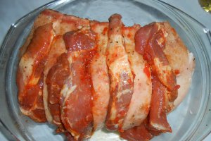 Cotlet de porc impanat cu ceafa marinata