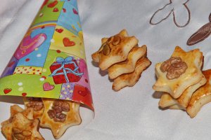 Saratele "Stelute cu nuci si seminte de dovleac"