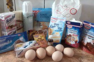 Prajitura cu ciocolata si crema de cocos