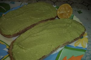 Pasta de avocado