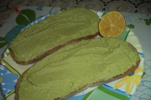 Pasta de avocado
