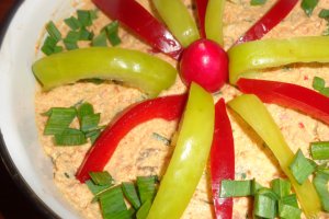 Pasta de ton cu somon afumat