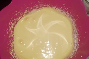 Tarta cu biscuiti,mere si nuca