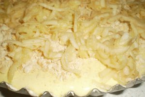 Tarta cu biscuiti,mere si nuca