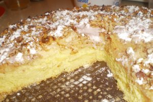 Tarta cu biscuiti,mere si nuca