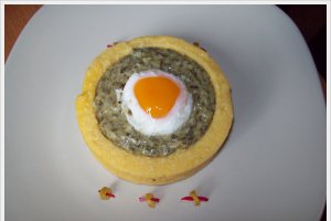 Spanac cu mamaliguta si ou ochi