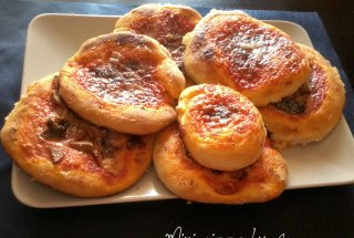 Mini ''pizza'' by me