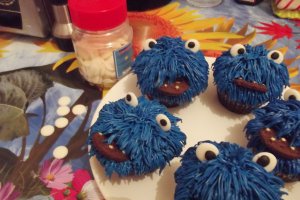 Cookie Monster Cupcakes