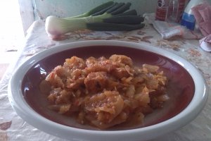 Varza calita cu carne de porc