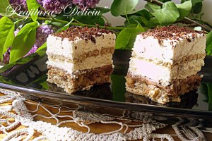 Reteta de Prajitura Deliciu cu nuci, biscuiti si ciocolata