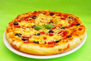 Pizza cu ton (varianta mea)