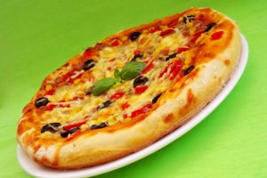 Pizza cu ton (varianta mea)
