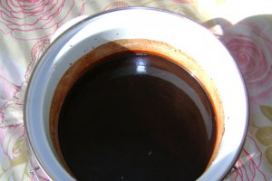 Pandispan insiropat cu glazura de cacao