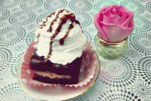 Prajitura cu crema de unt si mascarpone