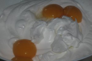 Budinca de orez cu sirop de zahar ars