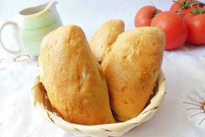 Placintele cu carne si ciuperci
