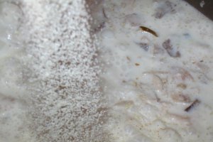 Lapte cu cereale si fructe uscate