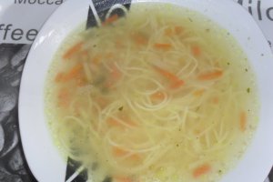 Supa de curcan cu legume julien