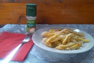 Cartofi pai la cuptor cu cascaval afumat