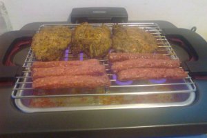 Ceafa si mici la gratarul electric