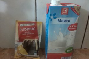 Tarta cu budinca de ciocolata