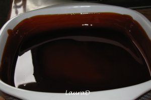 Pudding din panettone cu caramel si ciocolata
