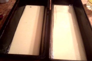 Prajitura cu stafide si crema de ciocolata