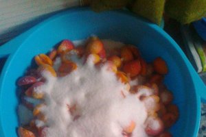 Dulceata de caise