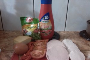 Pizza cu sunca de curcan