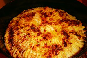 Tort crocant cu mere