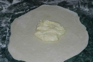 Placinte ardelenesti cu branza