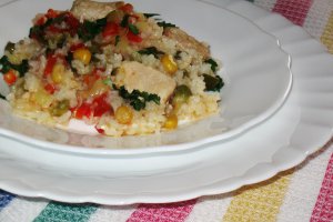 Orez cu legume si piept de pui (multicooker)
