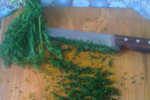 Placinta cu branza, ceapa verde si marar