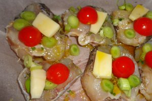 Salau ,, en papillote'' cu mozzarela si cimbrisor