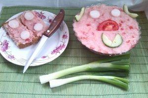 Salata de conopida cu rosii
