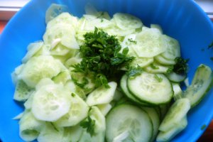 Barcute de curcan cu legume la cuptor