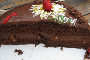 Tort cu ciocolata
