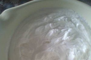 Tort cu capsuni