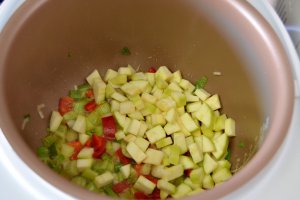Gulyas de cartofi cu legume - Multicooker